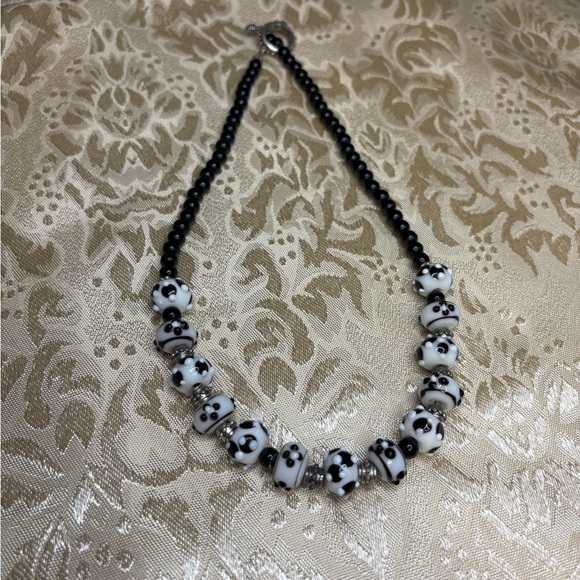 Jewelry - Beautiful Unique Stone Beaded Necklace 19”